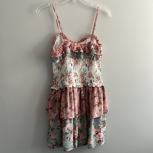 Storia romantic floral tiered ruffle mini dress - Picture 5 of 8